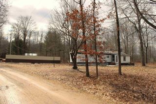 2562 Sterling Truck Trail, Alger, MI 48610