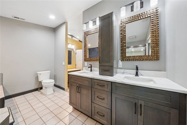 4375 New Texas Rd, Plum Boro, PA 15239