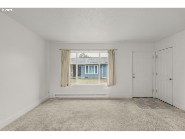 2321 21ST Pl, Forest Grove, OR 97116