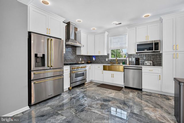 29 SHAWNEE TRL, Burlington, NJ 08016