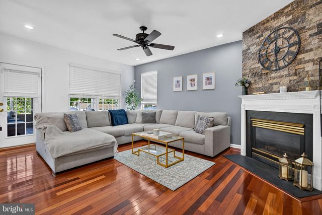 29 SHAWNEE TRL, Burlington, NJ 08016