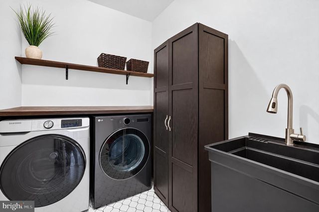 29 SHAWNEE TRL, Burlington, NJ 08016