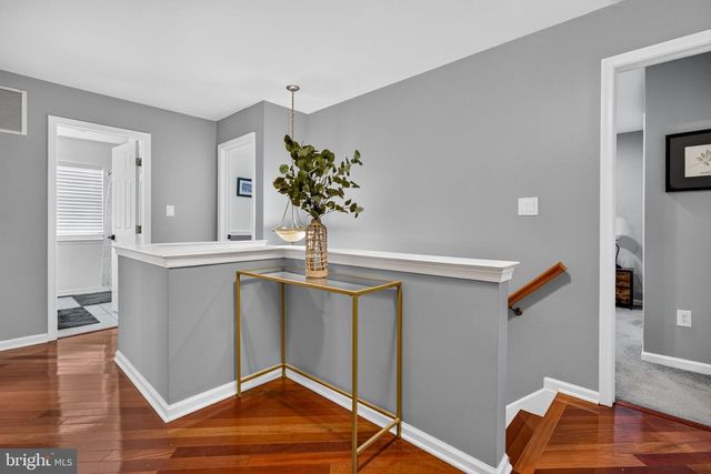 29 SHAWNEE TRL, Burlington, NJ 08016