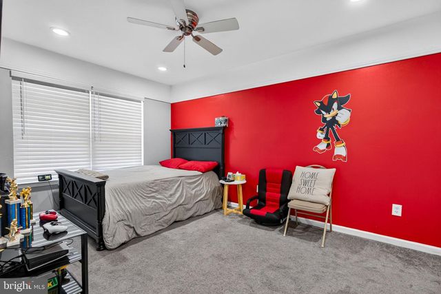 29 SHAWNEE TRL, Burlington, NJ 08016