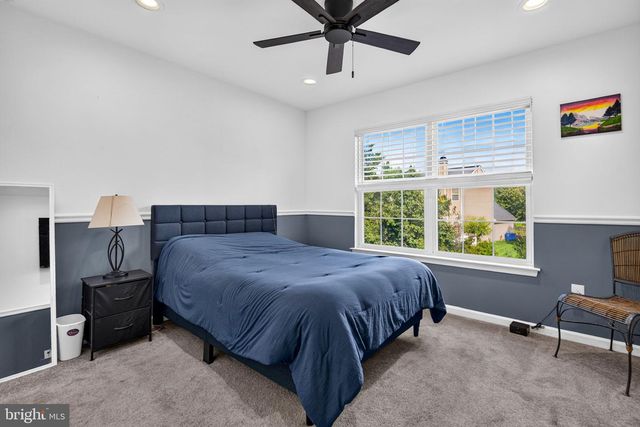 29 SHAWNEE TRL, Burlington, NJ 08016