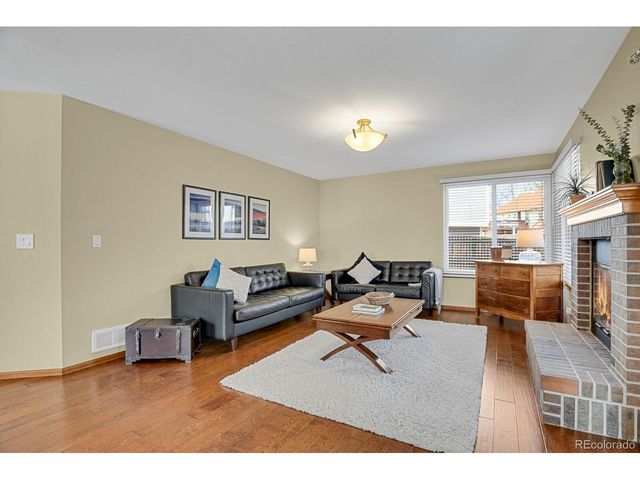 1624 Flint Ct, Broomfield, CO 80020