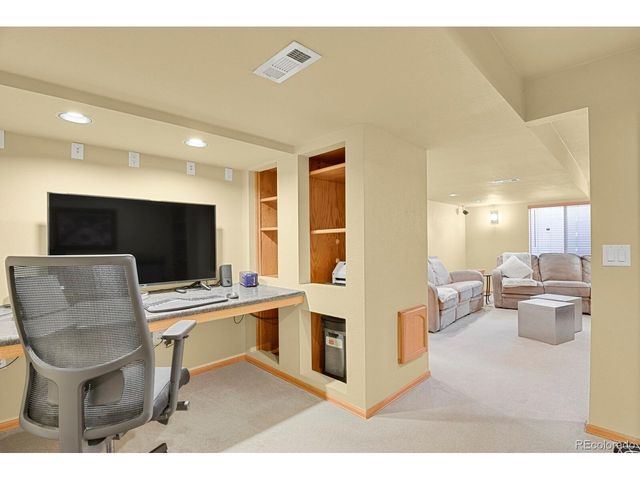 1624 Flint Ct, Broomfield, CO 80020