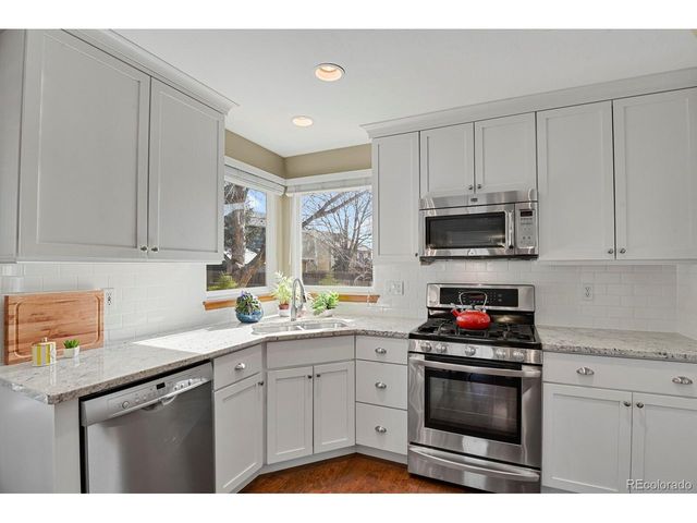 1624 Flint Ct, Broomfield, CO 80020