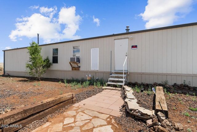 22 Ranch Road, Concho, AZ 85924