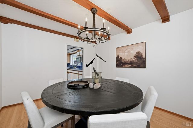 3196 Scenic Dr, Napa, CA 94558