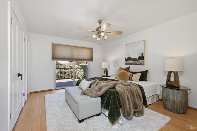 3196 Scenic Dr, Napa, CA 94558