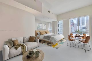 253 NE 2nd St 220, Miami, FL 33132