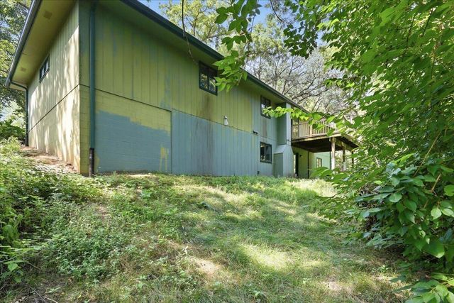 20893 BOUVIER Lane, Council Bluffs, IA 51503