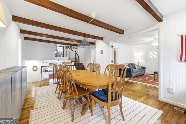 1879 Falls Road, Toccoa, GA 30577