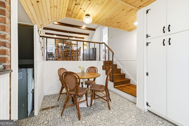 1879 Falls Road, Toccoa, GA 30577