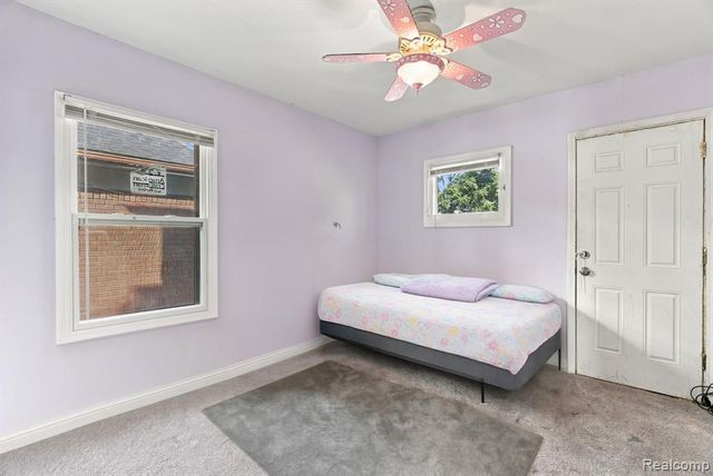 3230 Leslie Street, Detroit, MI 48238