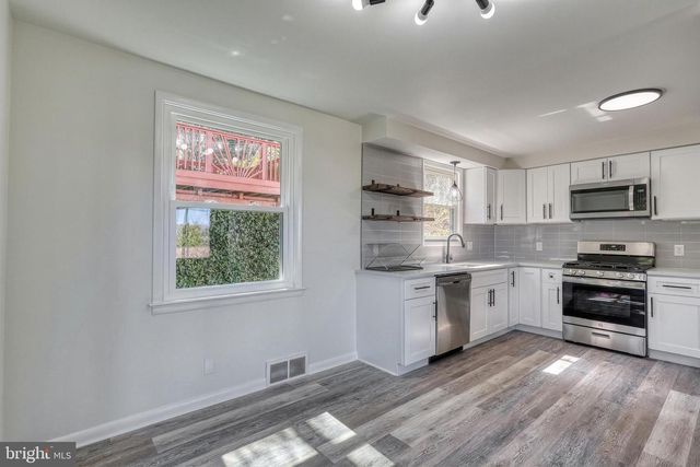 630 HAMMOND RD, York, PA 17406