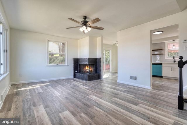 630 HAMMOND RD, York, PA 17406