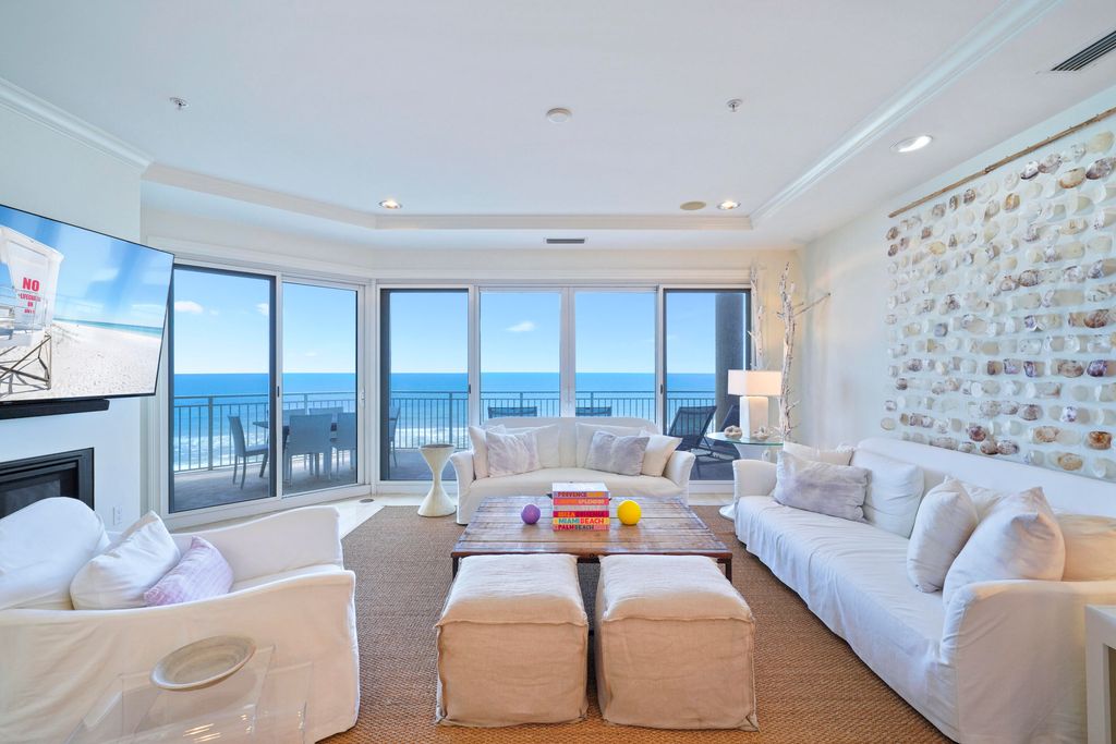 Image 13 of property listing at 221 Scenic Gulf Drive 1450, Miramar Beach, FL 32550