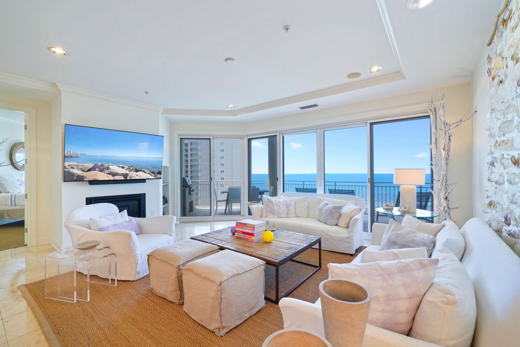 Image 14 of property listing at 221 Scenic Gulf Drive 1450, Miramar Beach, FL 32550