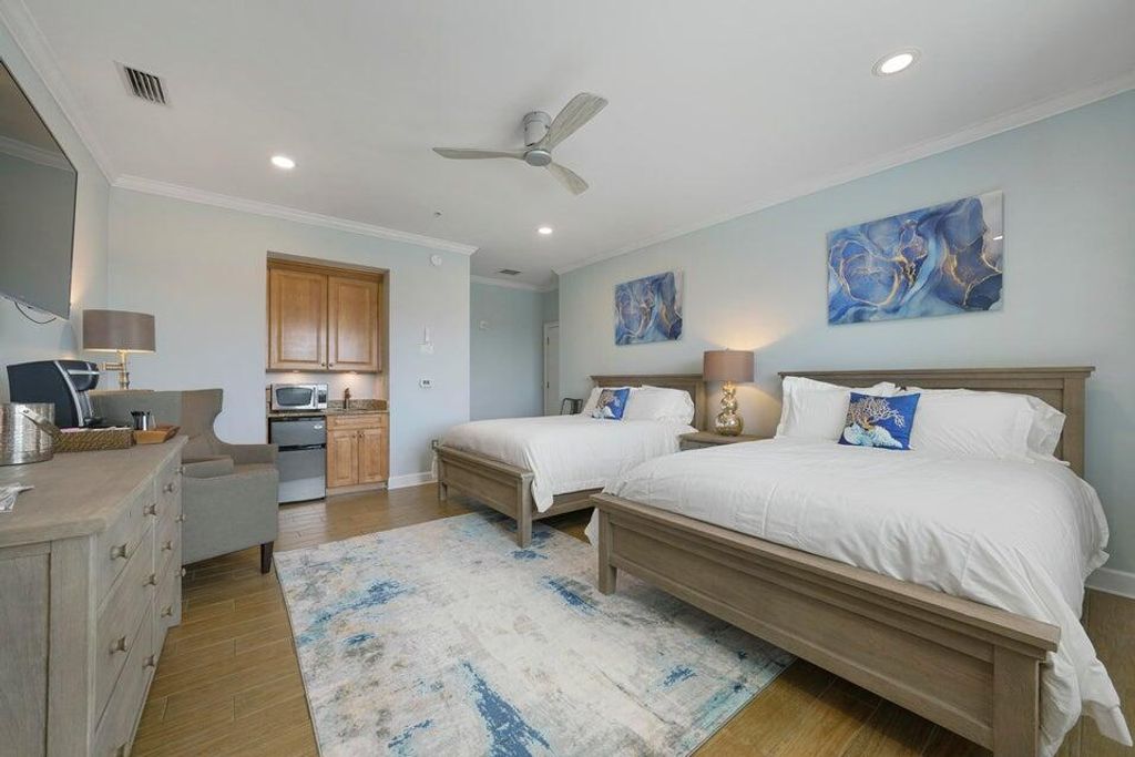 Image 71 of property listing at 221 Scenic Gulf Drive 1450, Miramar Beach, FL 32550
