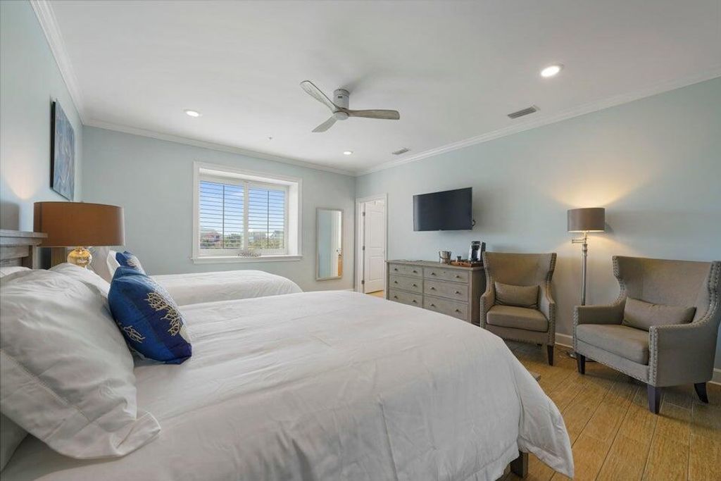 Image 72 of property listing at 221 Scenic Gulf Drive 1450, Miramar Beach, FL 32550