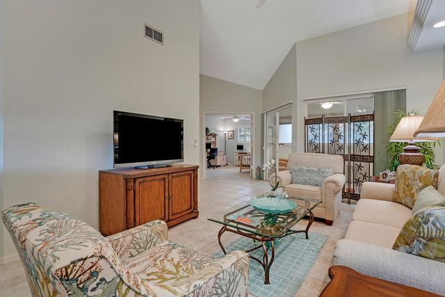 101 Sea Oats Drive E, Juno Beach, FL 33408