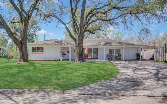 12313 Kayla Lane, Houston, TX 77015