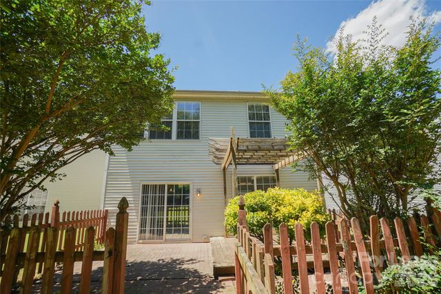 2411 Normancrest Court, Charlotte, NC 28270