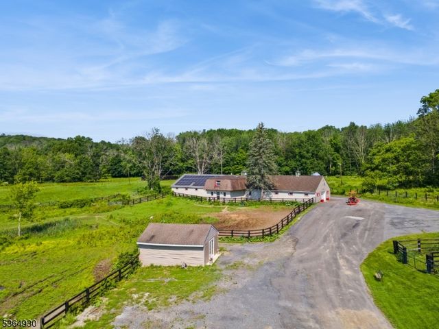10 Pidgeon Hill Rd, Wantage Twp., NJ 07461