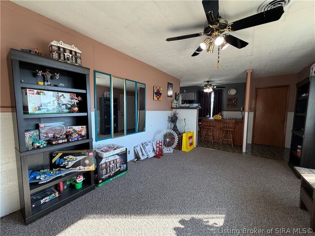 404 W Craig Road, Scottsburg, IN 47170