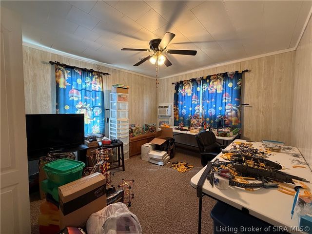 404 W Craig Road, Scottsburg, IN 47170