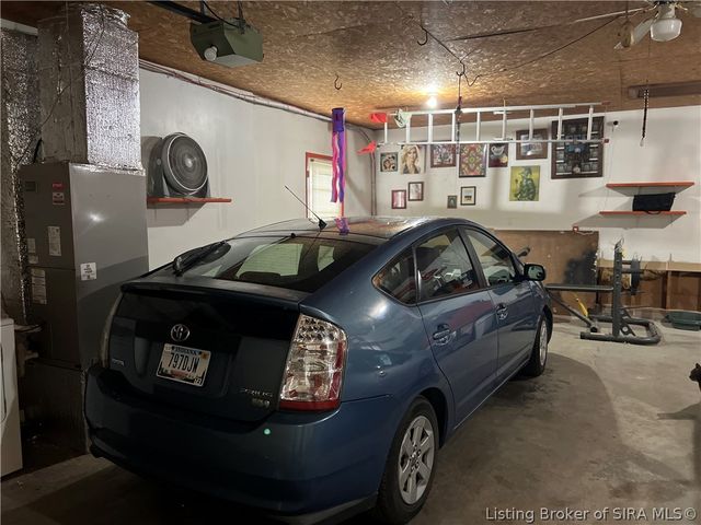 404 W Craig Road, Scottsburg, IN 47170