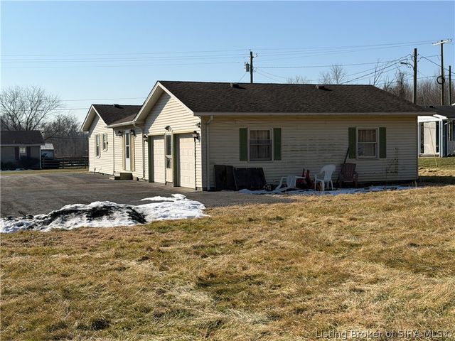 404 W Craig Road, Scottsburg, IN 47170
