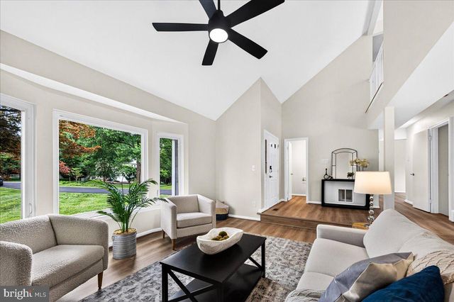 11057 BISHOPSGATE CT, Reston, VA 20194
