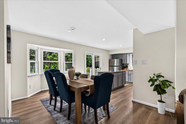 11057 BISHOPSGATE CT, Reston, VA 20194