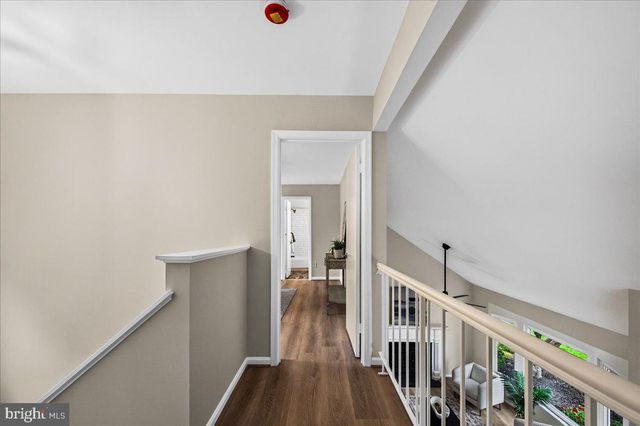 11057 BISHOPSGATE CT, Reston, VA 20194