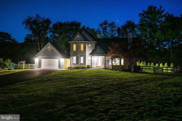 11057 BISHOPSGATE CT, Reston, VA 20194