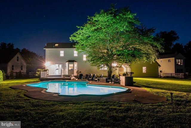 11057 BISHOPSGATE CT, Reston, VA 20194