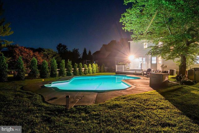 11057 BISHOPSGATE CT, Reston, VA 20194