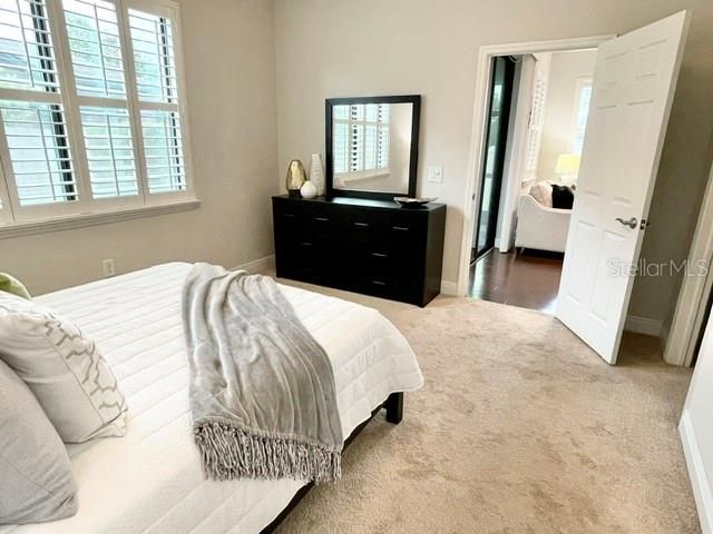 1747 OAK HAMMOCK COURT, Lutz, FL 33558