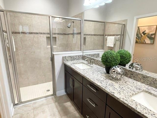 1747 OAK HAMMOCK COURT, Lutz, FL 33558
