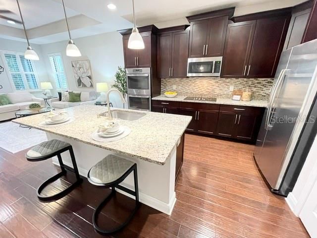 1747 OAK HAMMOCK COURT, Lutz, FL 33558