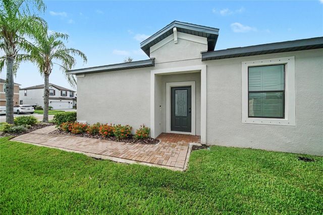 1747 OAK HAMMOCK COURT, Lutz, FL 33558