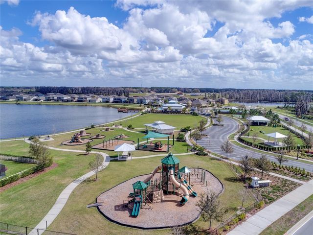 1747 OAK HAMMOCK COURT, Lutz, FL 33558
