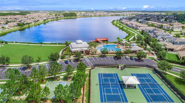1747 OAK HAMMOCK COURT, Lutz, FL 33558