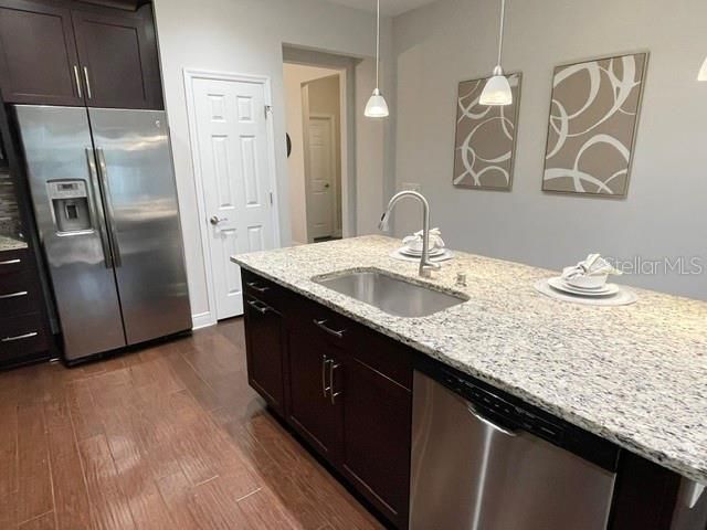 1747 OAK HAMMOCK COURT, Lutz, FL 33558
