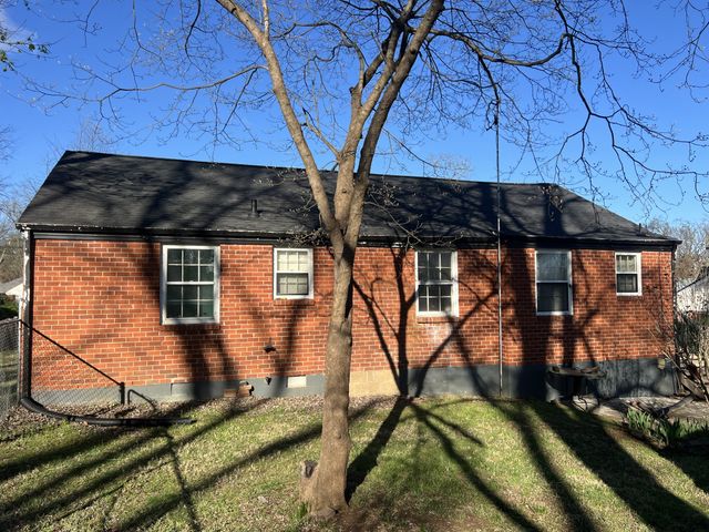 4812 Lindell St, Nashville, TN 37216