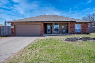 10536 NW 45th Court, Yukon, OK 73099