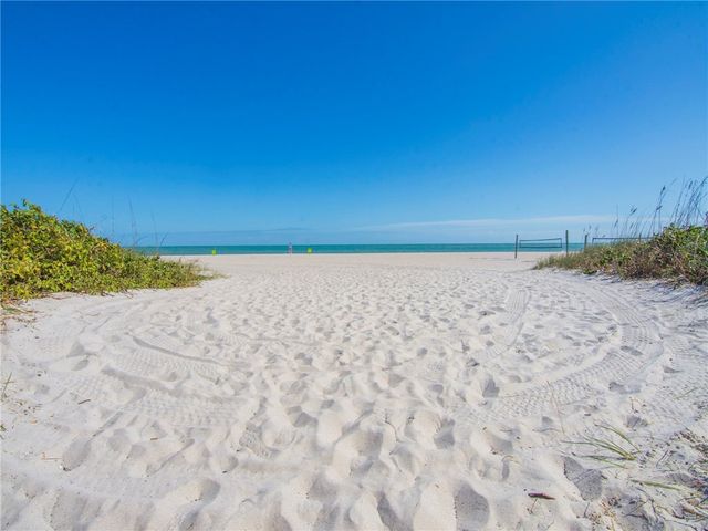 910 E Causeway Boulevard C13, Vero Beach, FL 32963